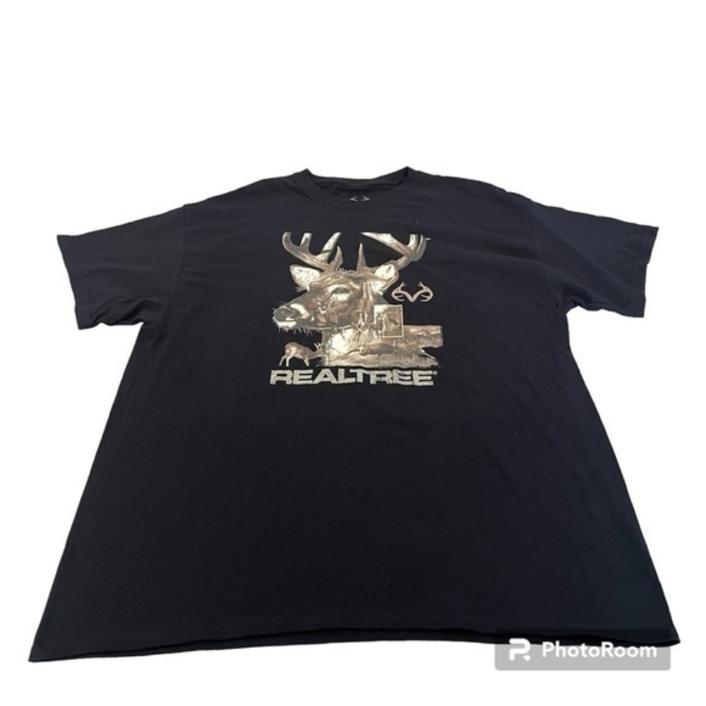 Like new RealTree white tail deer buck casual shirt